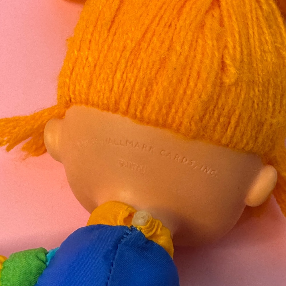 Vintage Rainbow Brite Stuffed Girl Doll 10” Plush - Hallmark Cards Inc. - 1983 - Picture 5 of 11